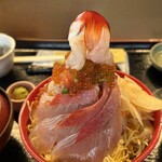 Toku Zou Maru Kinmedai no Eki Izu Kogen - 