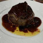 俺のフレンチ 銀座 - 牛フィレ肉とフォアグラのロッシーニ