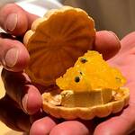 銀座 しのはら - フォアグラ最中