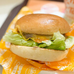 ゼッテリア - 料理写真:絶品チーズバーガー☆