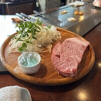 横浜瀬里奈 ステーキドーム - 