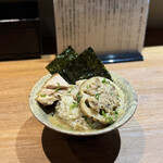 ジャパニーズ ラーメン 五感 - 
