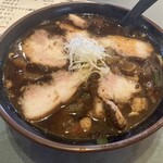 八平の食堂 - 濃厚なチャーシューの旨み