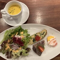 スペイン料理 La Cazuela 三ノ宮 ミント神戸店 - 