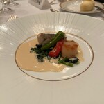 グランドニッコー - 鱸のポワレ･ブールブランソース