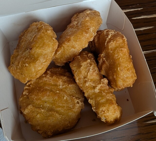 マクドナルド ４号線水沢店 - 水沢（ハンバーガー）の写真