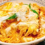 とんかつ　かつ楽 - カツ丼定食
ご飯みそ汁キャベ生たまご
おかわりし放題