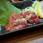 いっぽん道 - ■鶏肝刺身 ¥748