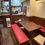 いっぽん道 - 店内・テーブル席