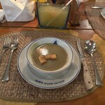 サムズ バイ ザ シー 那覇店 - 