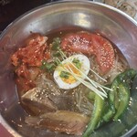 ホルモン屋 だん 新橋総本店 - 