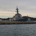 中央酒場 - ベルニー公園からの護衛艦