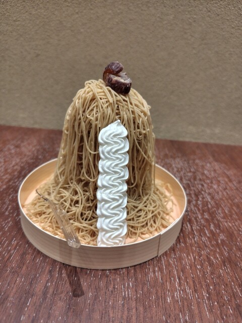 Waguri Mont Blanc Senmon Ten Kurin Nihonbashikoredomuromachiten