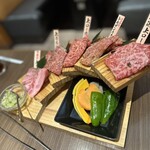 炭火焼肉 朱苑 - 