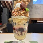 Art Gallery Cafe 茶々華 - マロンパフェ