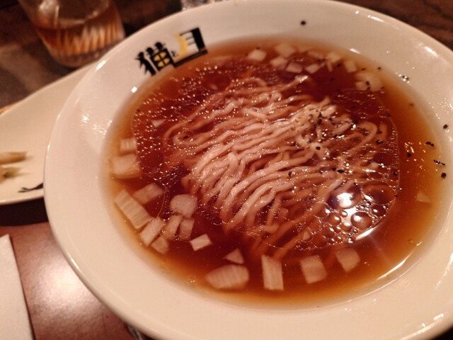 猫と月 - 渡辺通/ラーメン | 食べログ