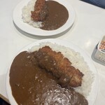 五車堂 - 上並盛り、下が大盛り