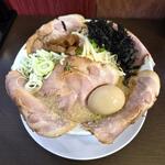 ラーメン 本間 - 料理写真: