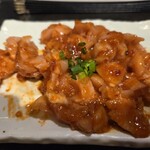 頂きまんもす - ミノ（タレ）。米泥棒