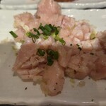 頂きまんもす - ミノ（塩）。ネギタレがうまい。