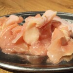 焼肉 ホルモン 明大前肉流通センター - 極上鶏カルビ～ヒナトロ～548円