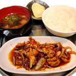 なおべぇ - 平日・祝日限定　若鶏定食　650円（税込）