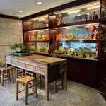 エンペラーホテル(王国大飯店) - 