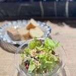 ル バー ラ ヴァン サンカンドゥ アザブ トウキョウ - ランチのサラダ