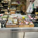 はや川 - 併設の製麺所の店内