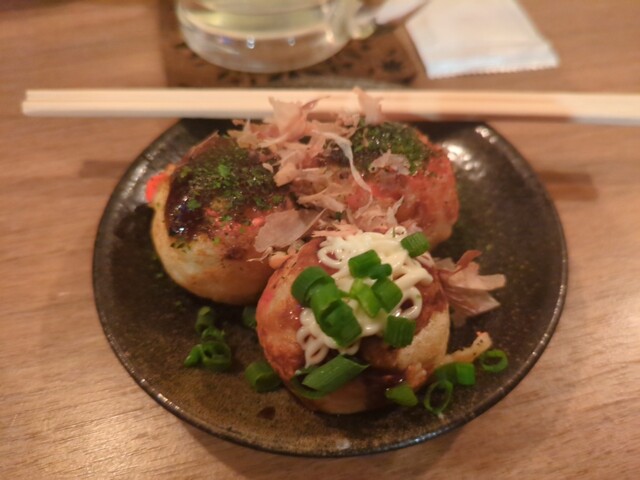 福島のたこ焼き居酒屋『粉もん居酒屋たこばーる』- 本格たこ焼きとお酒が楽しめる