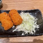 とんかつ はせ川 東銀座店 - カニクリームコロッケ:クリーム多めのコロッケ◯