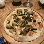 酒肴タロウ - 夏野菜ピッツァ