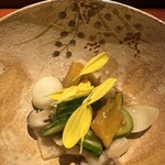 燈々庵 - 土佐酢和え　柿　胡瓜　長芋　百合根　菊花