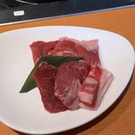 いただきます。 - ジンギスカンセット（手前北海道、奥ニュージーランド）