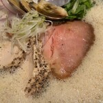 鶏白湯ラーメン ムツキ - 魚介鶏白湯ラーメン