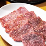 ライブ焼肉 てんぐ - くっとーと（@kuttoto.gourmet）／撮影