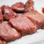 ライブ焼肉 てんぐ - くっとーと（@kuttoto.gourmet）／撮影