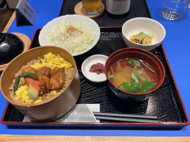 鶏めしの花善 秋田トピコ店 - 秋田（郷土料理）の写真