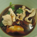 栄屋うどん店 - 肉汁アップ