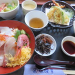 お食事処 味波季 - 海鮮丼