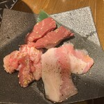 炭火焼ホルモン ぐう - 