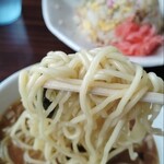くっちゃいな - 麺リフト