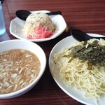 くっちゃいな 富士店 - 元祖つけざる+半チャーハン