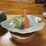 田舎料理おかりば - お漬物まで美しい！