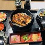 和歌山名代 鰻屋 黑船