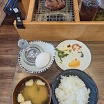 信州元祖あみやばーぐ - 