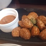 キッチン あずま - 揚げにんにく