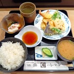 植月 - 天ぷら定食