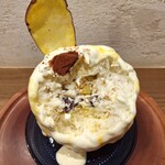 京かき氷 つみき - 中からもおいも！カルダモンシロップがおしゃれな香り！