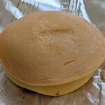 ほしのバター - あんバターどら焼き（スイートポテト）¥389